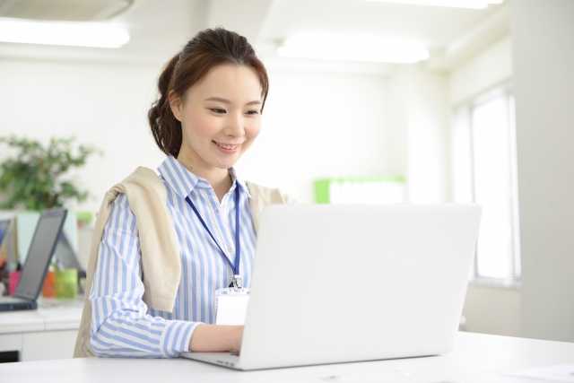 【〇】auひかりを公式サイトで申し込む